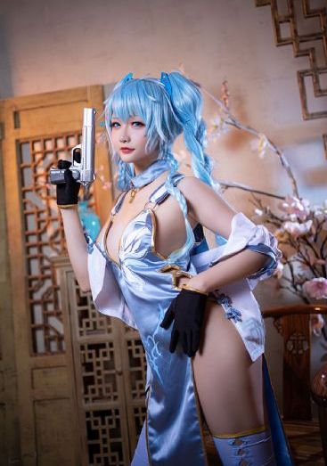 欧美街拍女头像黑白_DVD超清免费观看