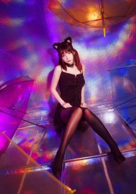 欧美暴露狂video_1080手机免费观看完整