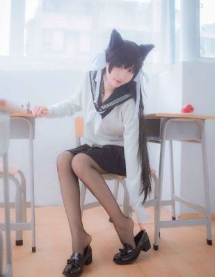 美女成人在线视频_DVD国语在线观看