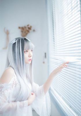 极品嫩白丰满美女被强视频_4K手机免费观看完整